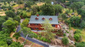 SEQUOIA LOOKOUT LODGE